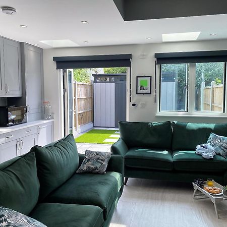Superb Townhouse Near Vibrant Gloucester Road Bristol Kültér fotó