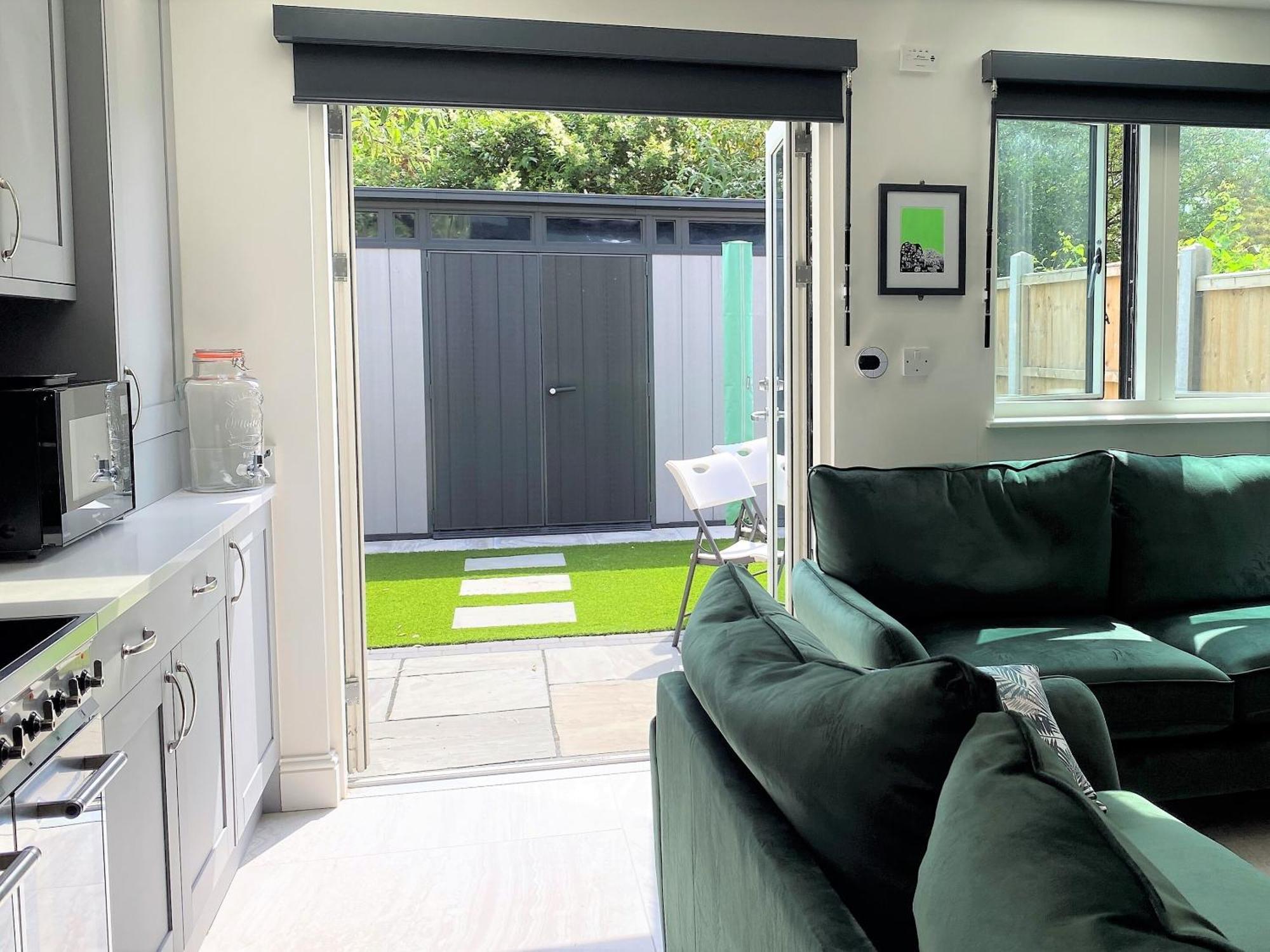Superb Townhouse Near Vibrant Gloucester Road Bristol Kültér fotó