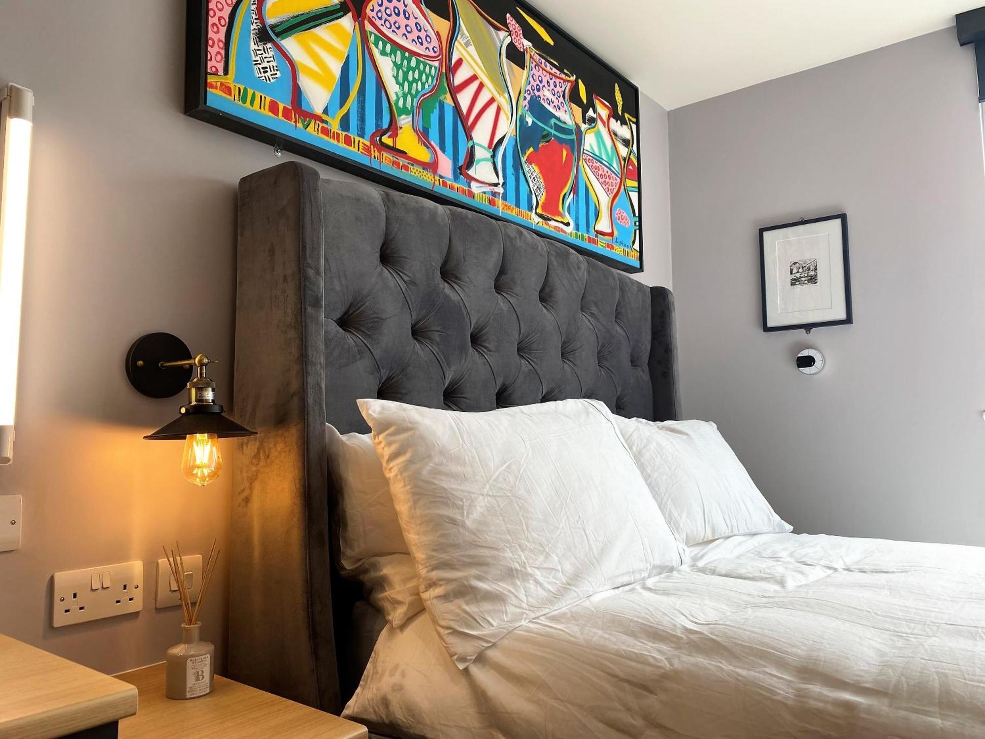 Superb Townhouse Near Vibrant Gloucester Road Bristol Kültér fotó